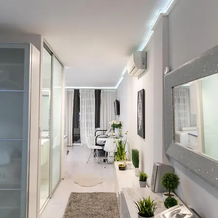 Sunhill Luxury Next Buda Castle דירה בודפשט